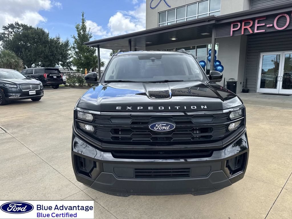 Certified 2025 Ford Expedition Max Active RWD image 4