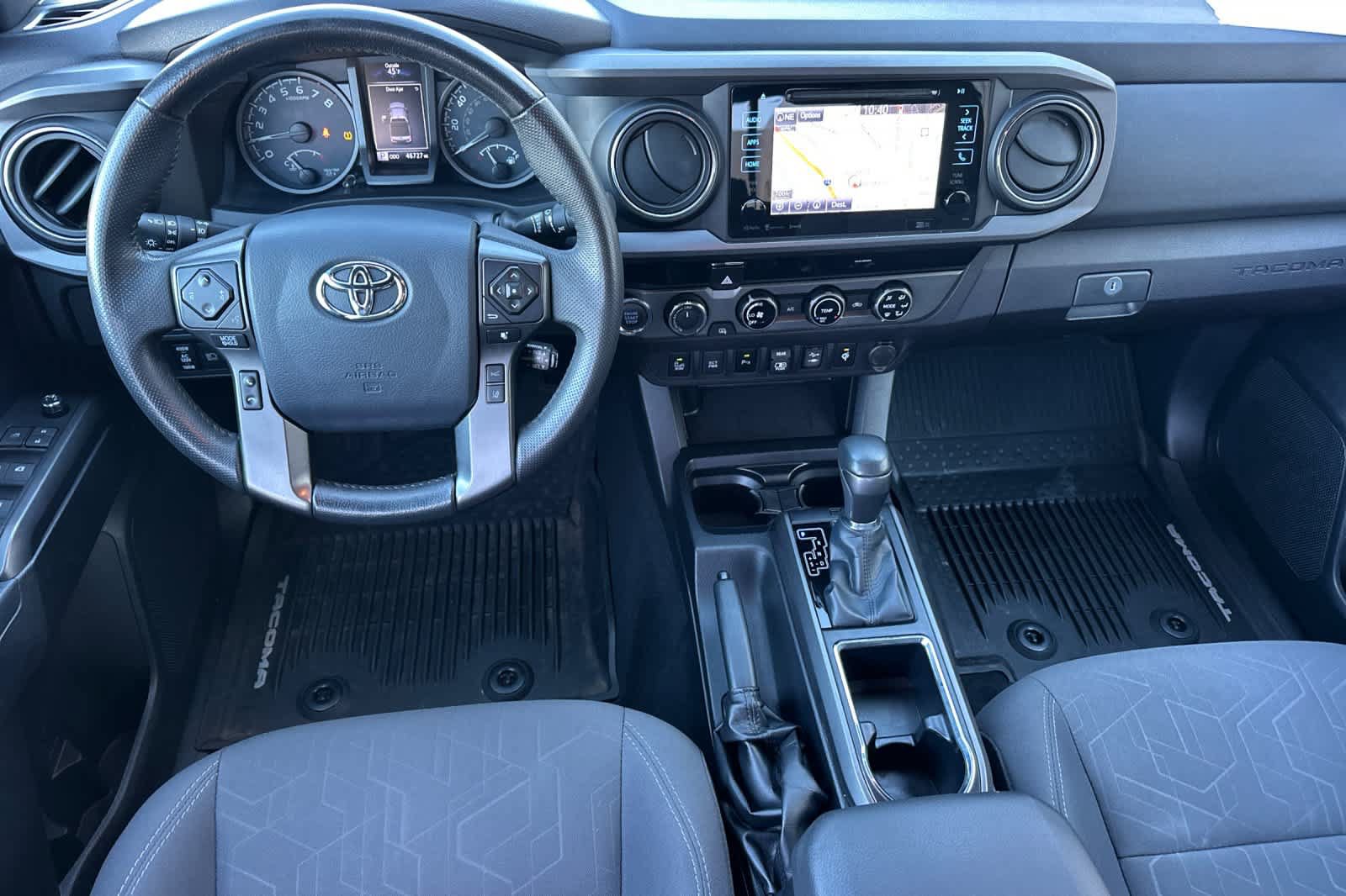 Used 2018 Toyota Tacoma TRD Off-Road w/ Technology Package AWD/4WD image 14