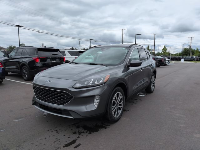 Certified 2022 Ford Escape SEL AWD/4WD image 3