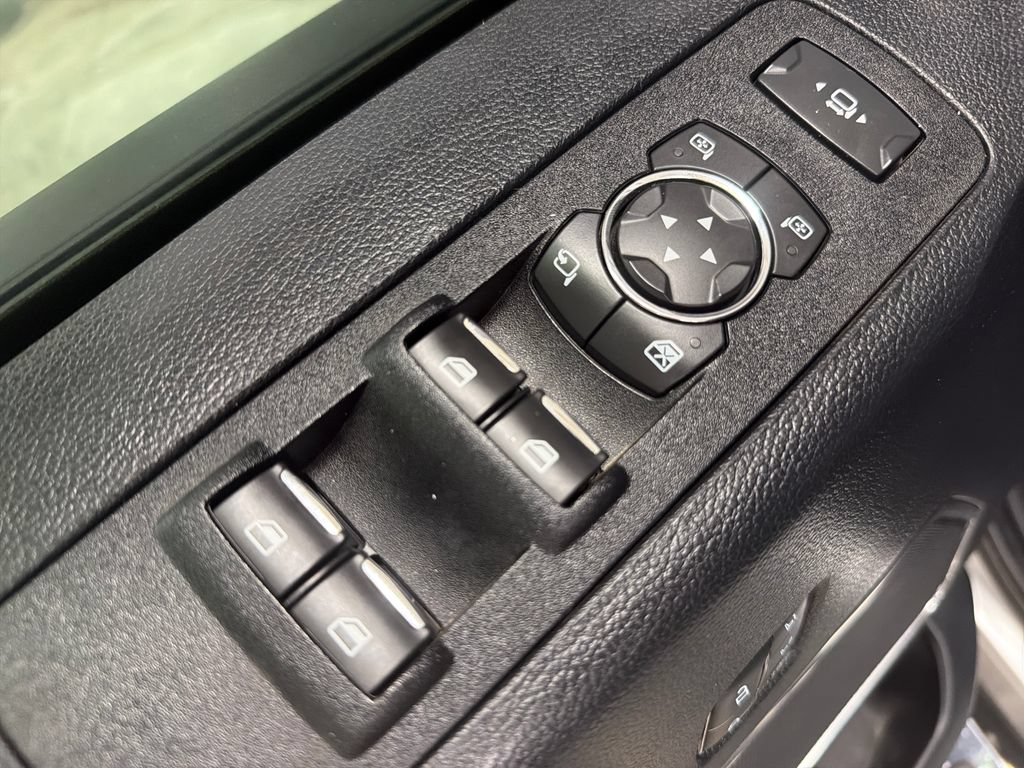 Certified 2020 Ford F250 Lariat w/ Lariat Ultimate Package AWD/4WD image 31