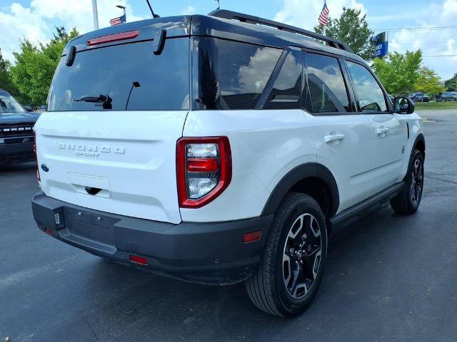 Certified 2023 Ford Bronco Sport Outer Banks w/ Tech Package AWD/4WD image 4