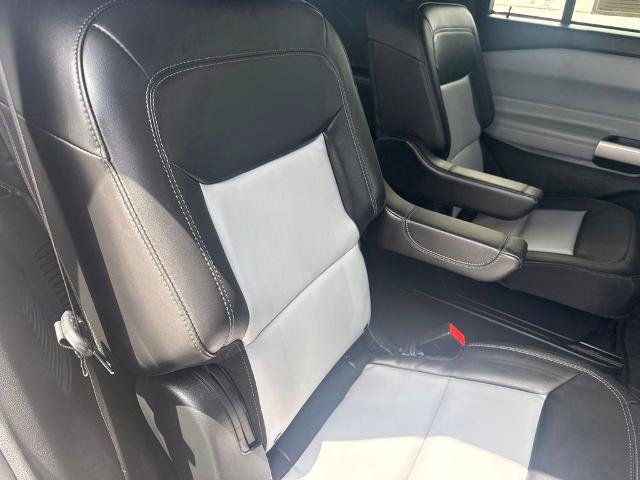 Certified 2023 Ford Explorer XLT w/ Equipment Group 202A RWD image 29