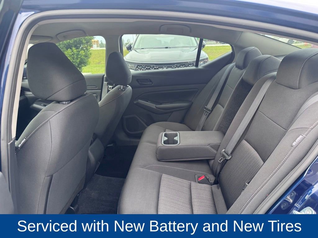 Used 2023 Nissan Altima 2.5 S FWD image 12