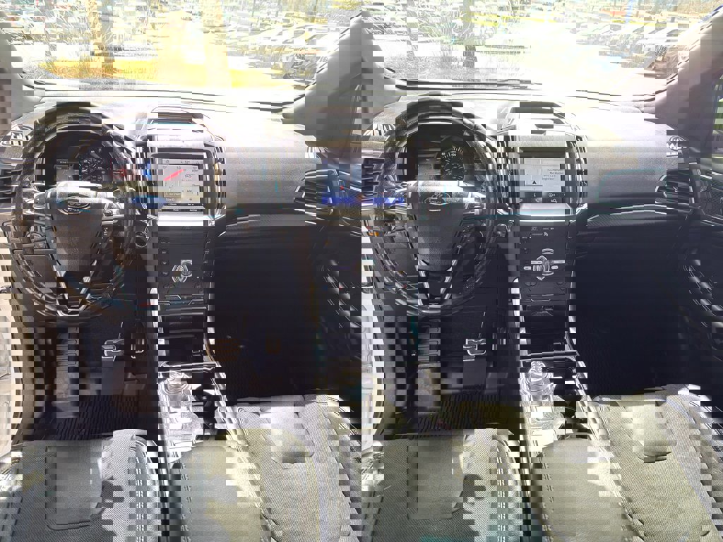 Certified 2020 Ford Edge ST w/ Equipment Group 401A image 24