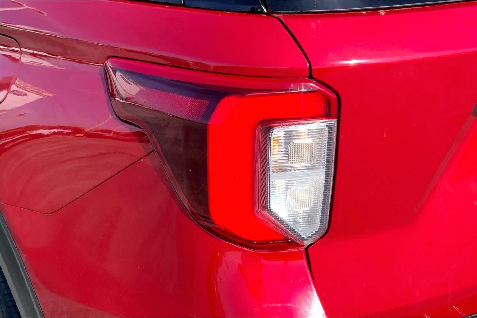 Certified 2022 Ford Explorer ST w/ Equipment Group 401A AWD/4WD image 25