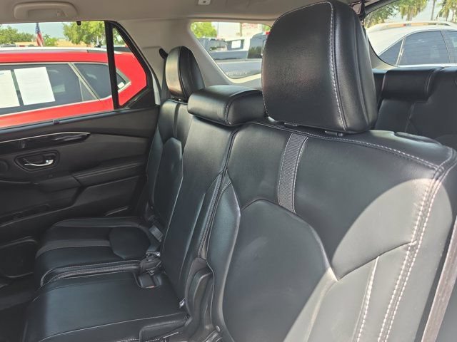 Used 2024 Honda Pilot EX-L image 11