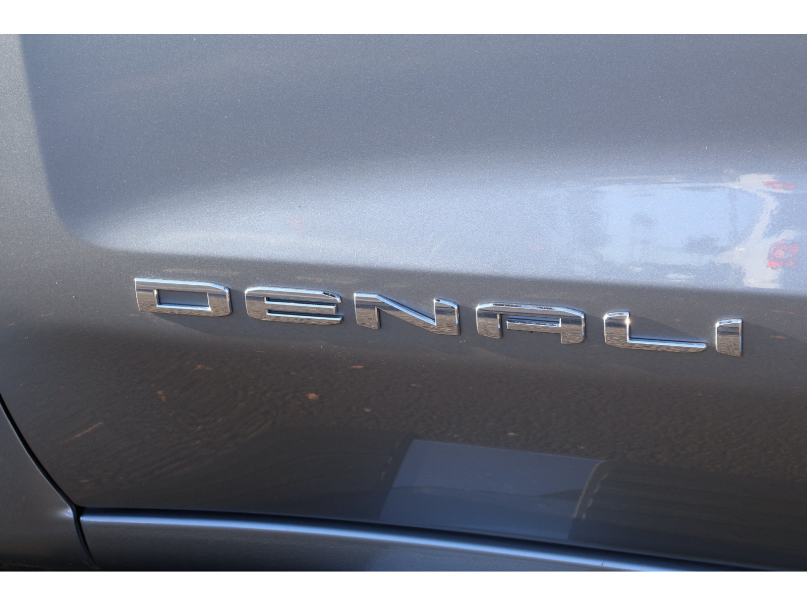Used 2024 GMC Sierra 1500 Denali w/ Technology Package AWD/4WD image 12