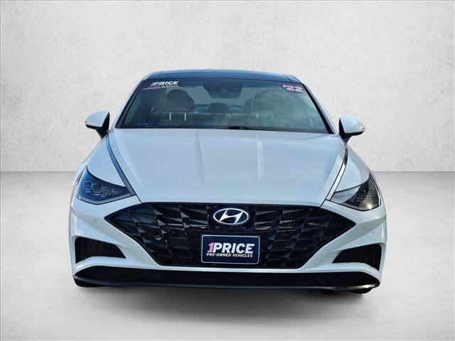 Used 2022 Hyundai Sonata Limited FWD image 2