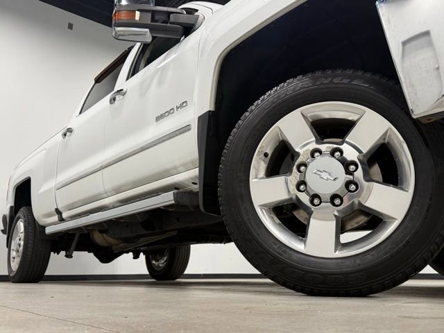 Used 2017 Chevrolet Silverado 2500 LTZ w/ Vortec Plus Package AWD/4WD image 3