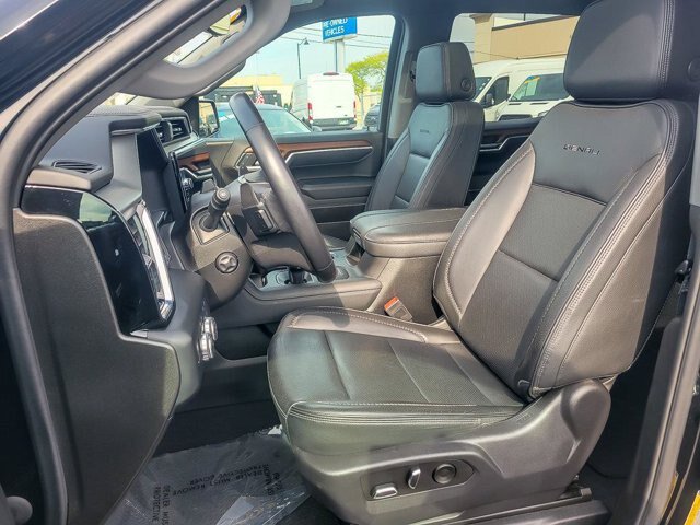 Used 2023 GMC Sierra 1500 Denali AWD/4WD image 10