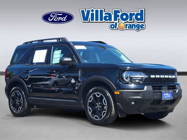 Certified 2025 Ford Bronco Sport Outer Banks w/ Outer Banks Tech Package+ AWD/4WD image 1