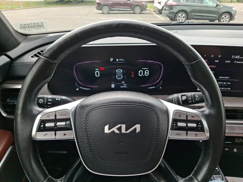 Used 2023 Kia Telluride EX AWD/4WD image 19