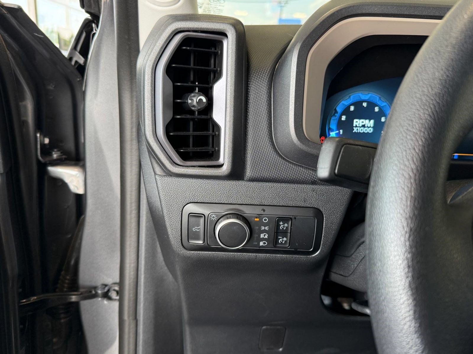 Certified 2025 Ford Bronco Sport Big Bend AWD/4WD image 29