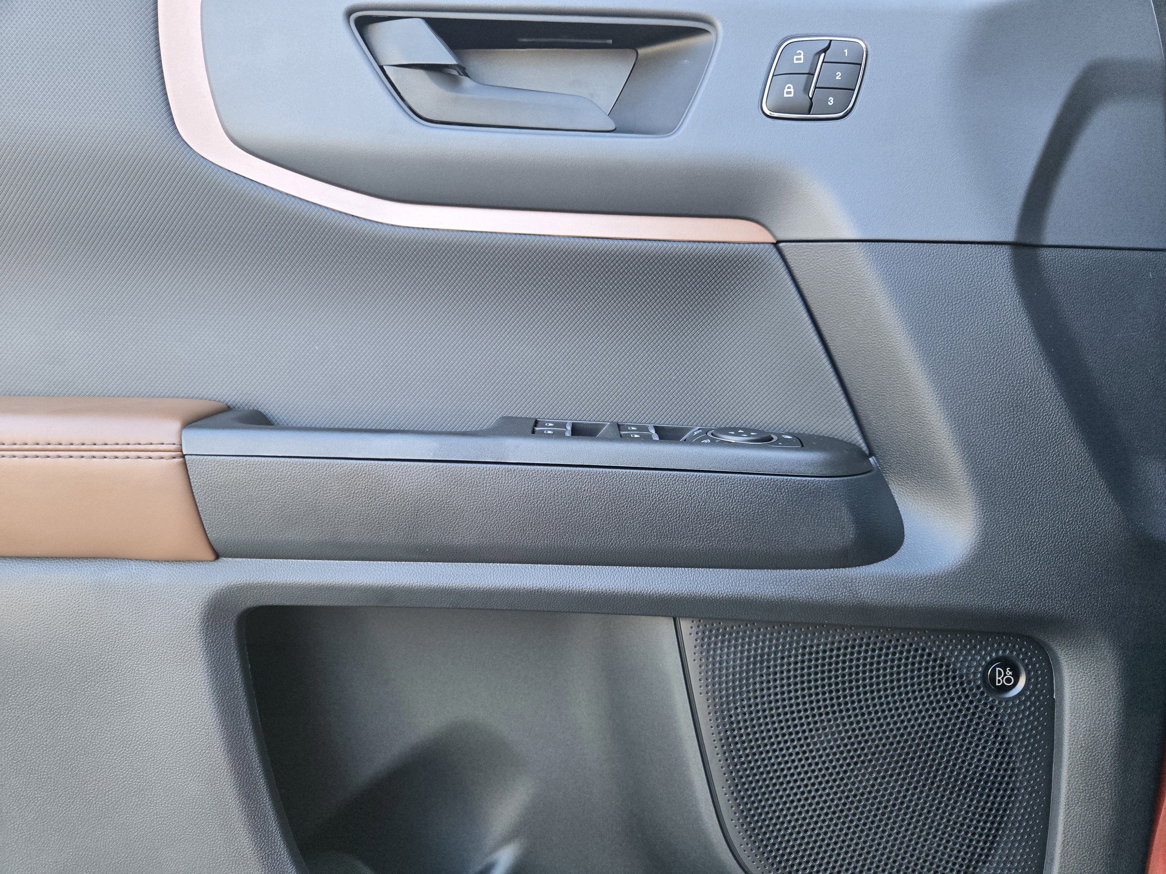 Certified 2024 Ford Bronco Sport Outer Banks w/ Tech Package image 21