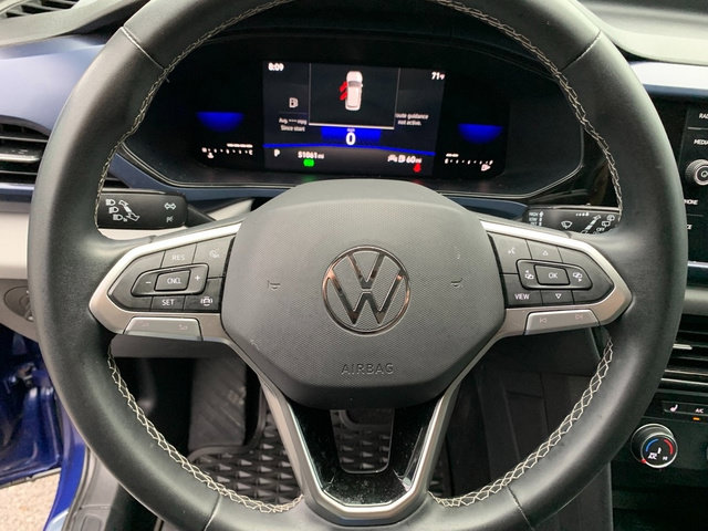 Used 2022 Volkswagen Taos SE FWD image 25