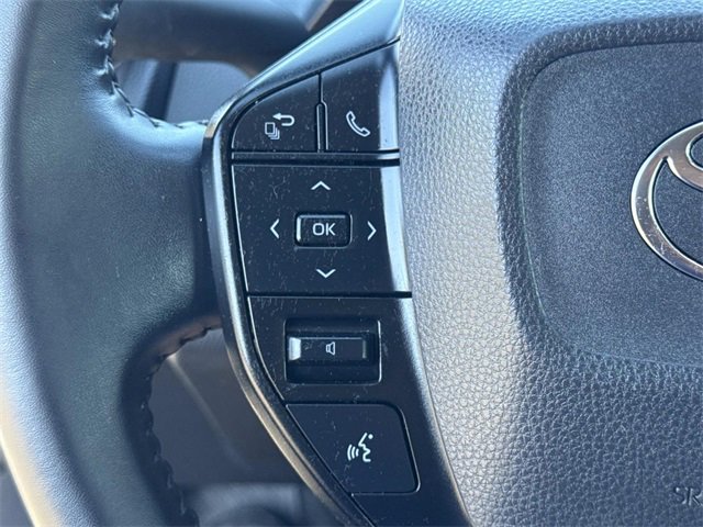 Used 2024 Toyota Prius LE image 9