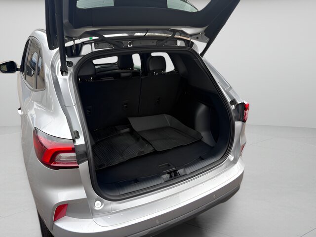 Certified 2024 Ford Escape ST-Line Elite w/ Premium Technology Package AWD/4WD image 12