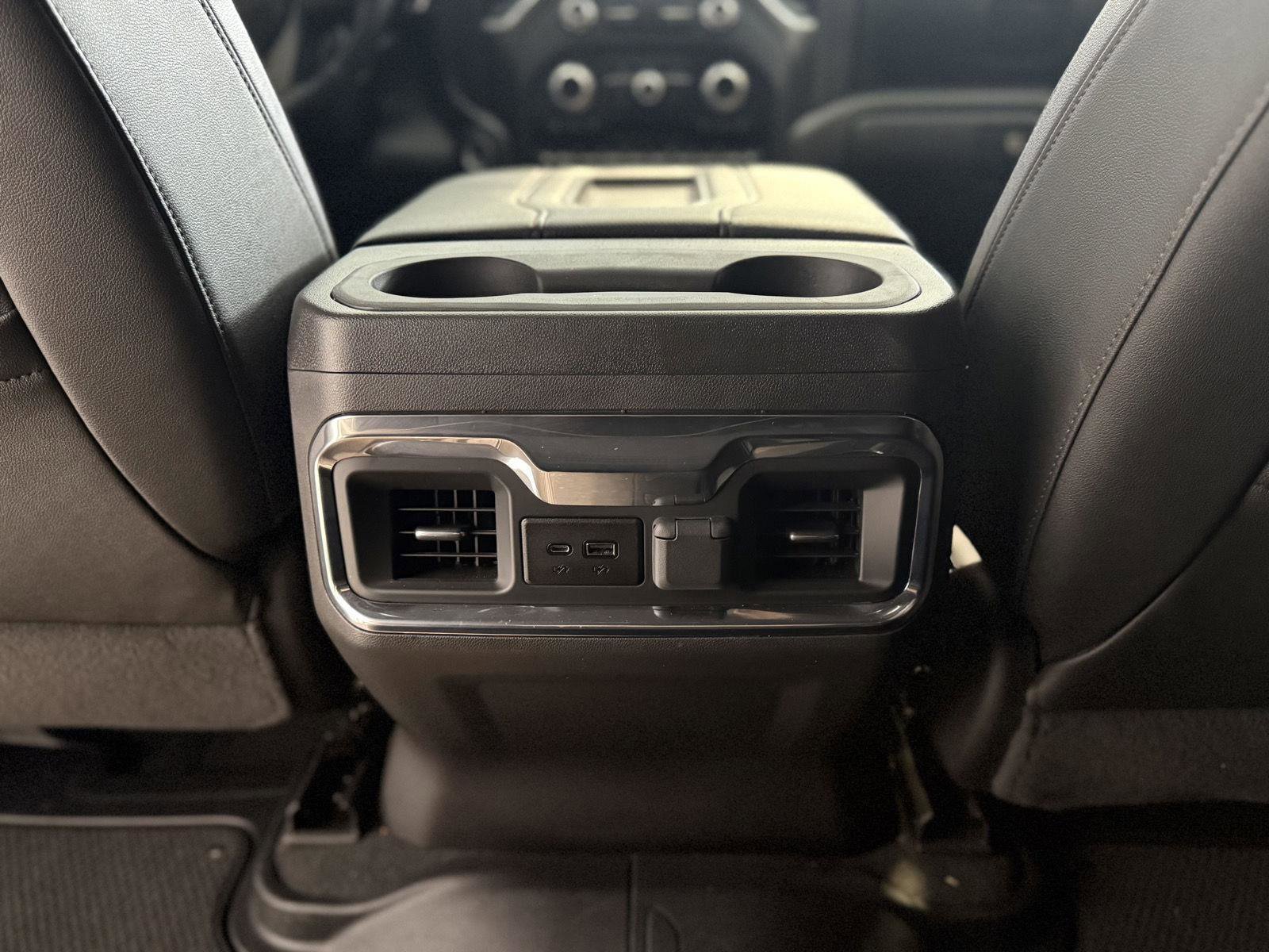 Used 2022 GMC Sierra 1500 AT4 w/ AT4 Premium Package image 39