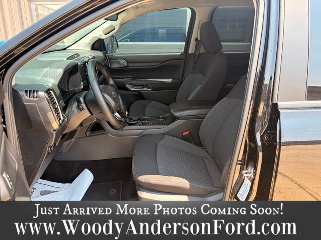 Certified 2024 Ford Ranger XLT w/ Technology Package RWD image 9