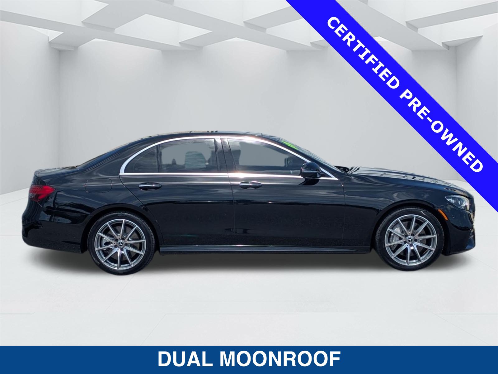 Used 2023 Mercedes-Benz E 450 4MATIC Sedan video 3