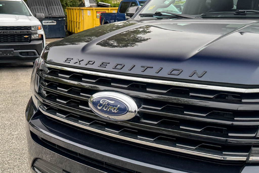 Certified 2021 Ford Expedition Limited AWD/4WD image 9