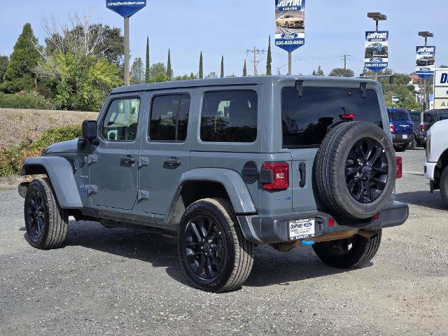Used 2024 Jeep Wrangler Unlimited Sahara AWD/4WD image 6