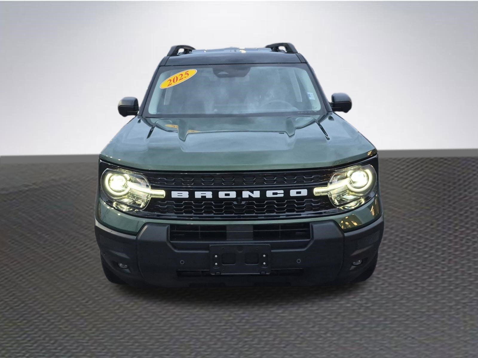 Certified 2025 Ford Bronco Sport Outer Banks w/ Outer Banks Tech Package+ image 3