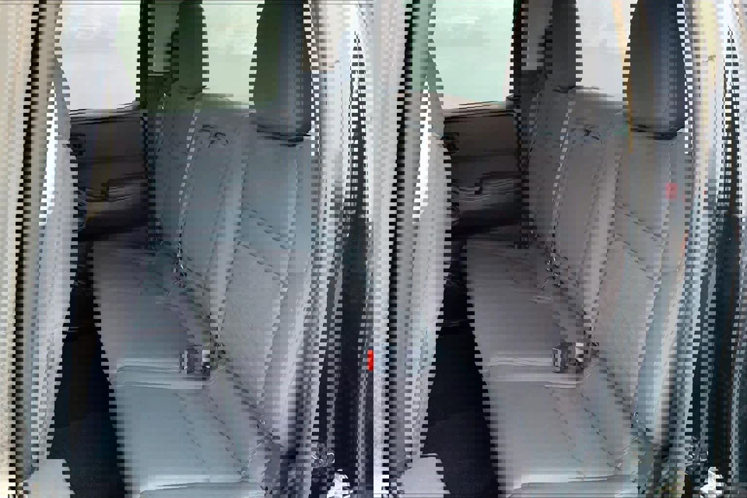 Used 2022 Nissan Frontier S w/ Technology Package image 19