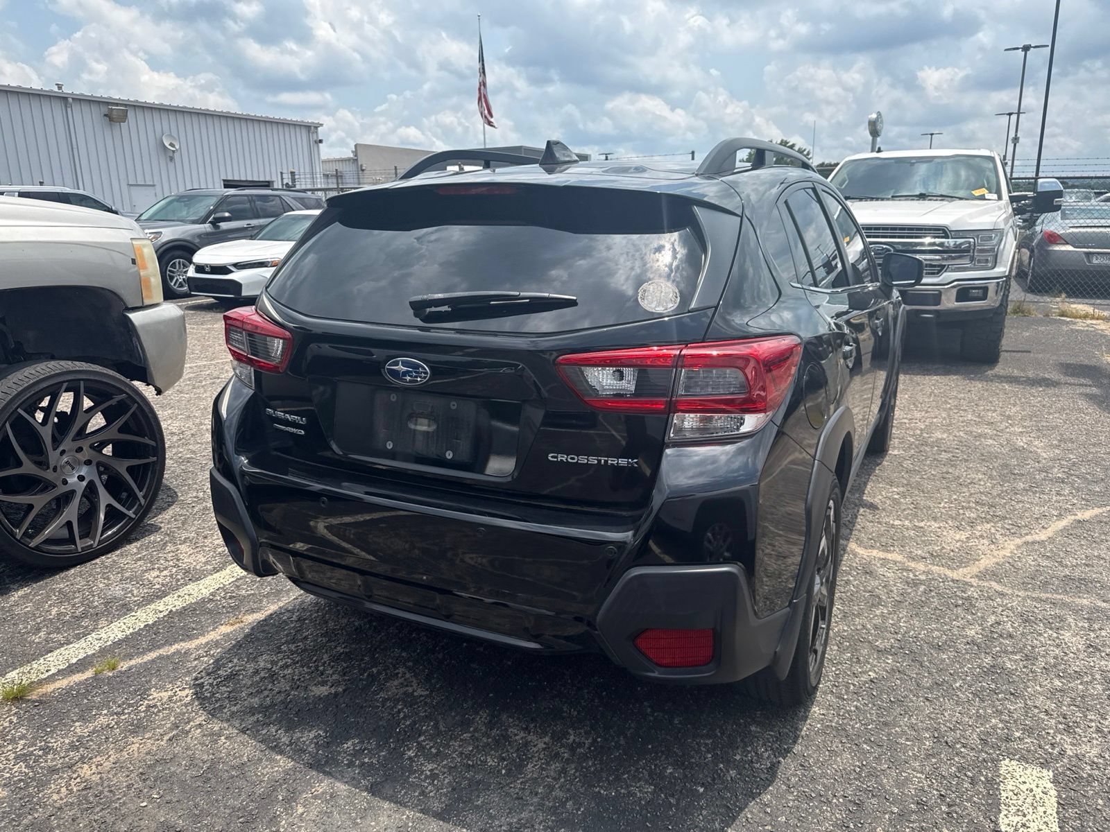 Used 2023 Subaru Crosstrek 2.5i Limited AWD/4WD image 7