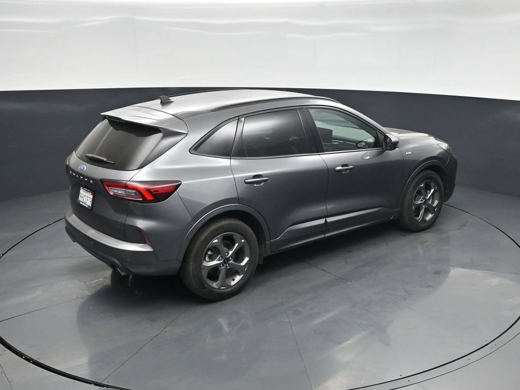 Certified 2023 Ford Escape ST-Line w/ Tech Pack #1 FWD image 42
