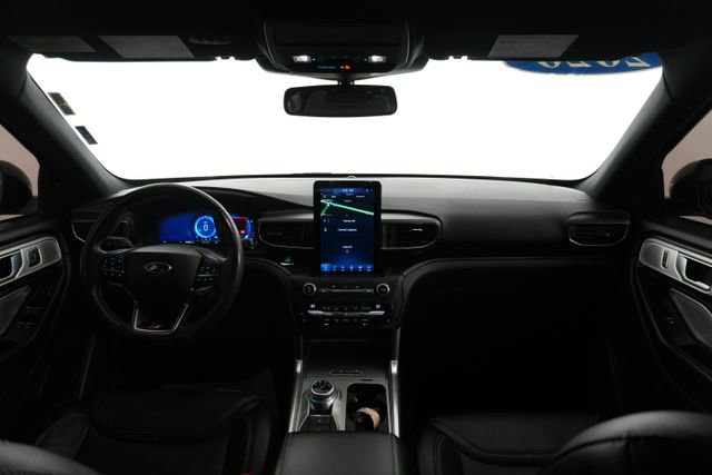 Certified 2020 Ford Explorer ST w/ ST Street Pack image 16