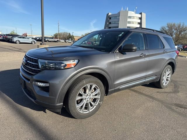 Certified 2021 Ford Explorer XLT w/ Equipment Group 202A AWD/4WD image 6