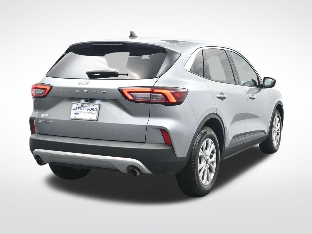 Certified 2024 Ford Escape Active w/ Cold Weather Package FWD image 7