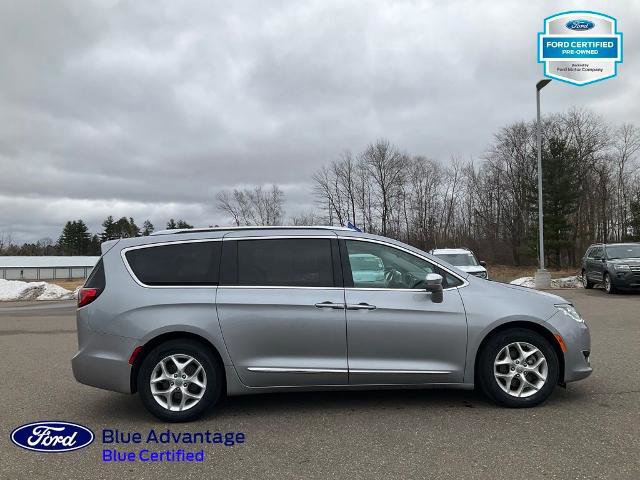 Used 2020 Chrysler Pacifica Limited image 6