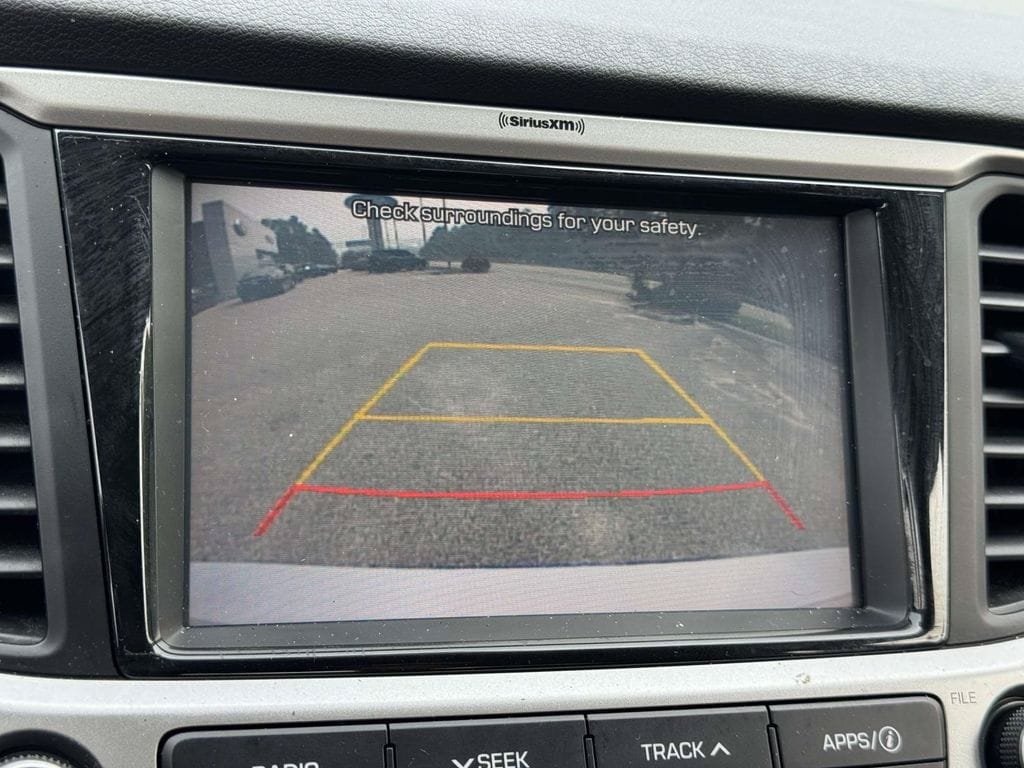 Used 2022 Hyundai Accent SEL FWD image 4