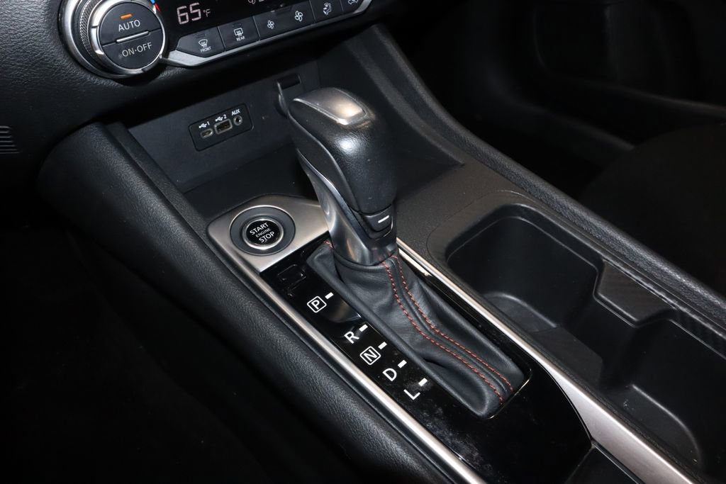 Used 2023 Nissan Sentra SR w/ Trunk Package image 31