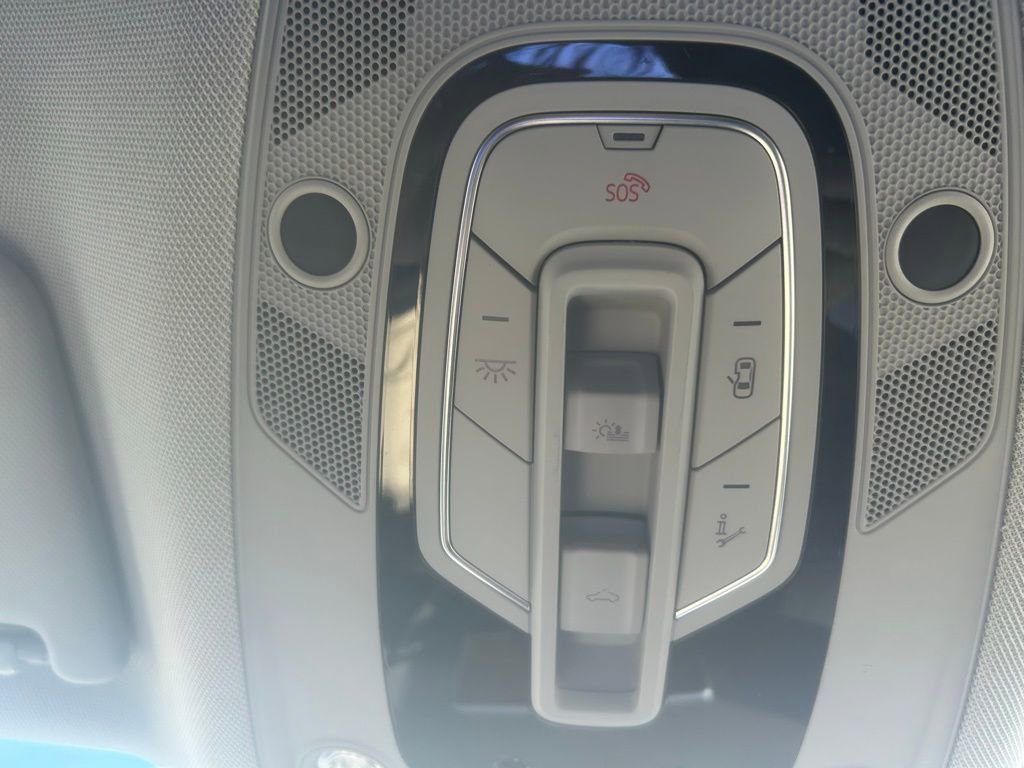 Used 2018 Audi Q5 2.0T Premium Plus w/ Premium Plus Package AWD/4WD image 19