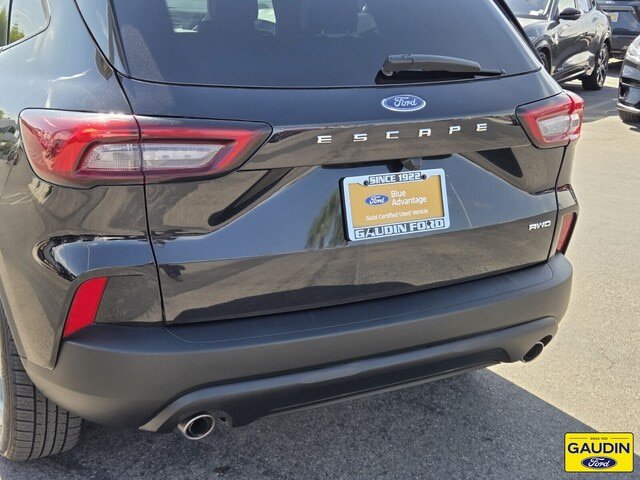 Certified 2025 Ford Escape ST-Line Select AWD/4WD image 6