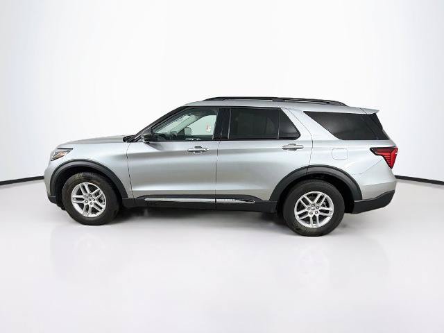 Certified 2025 Ford Explorer Active AWD/4WD image 8