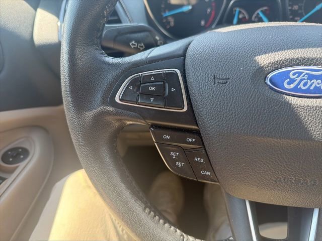 Certified 2018 Ford Escape SEL FWD image 37