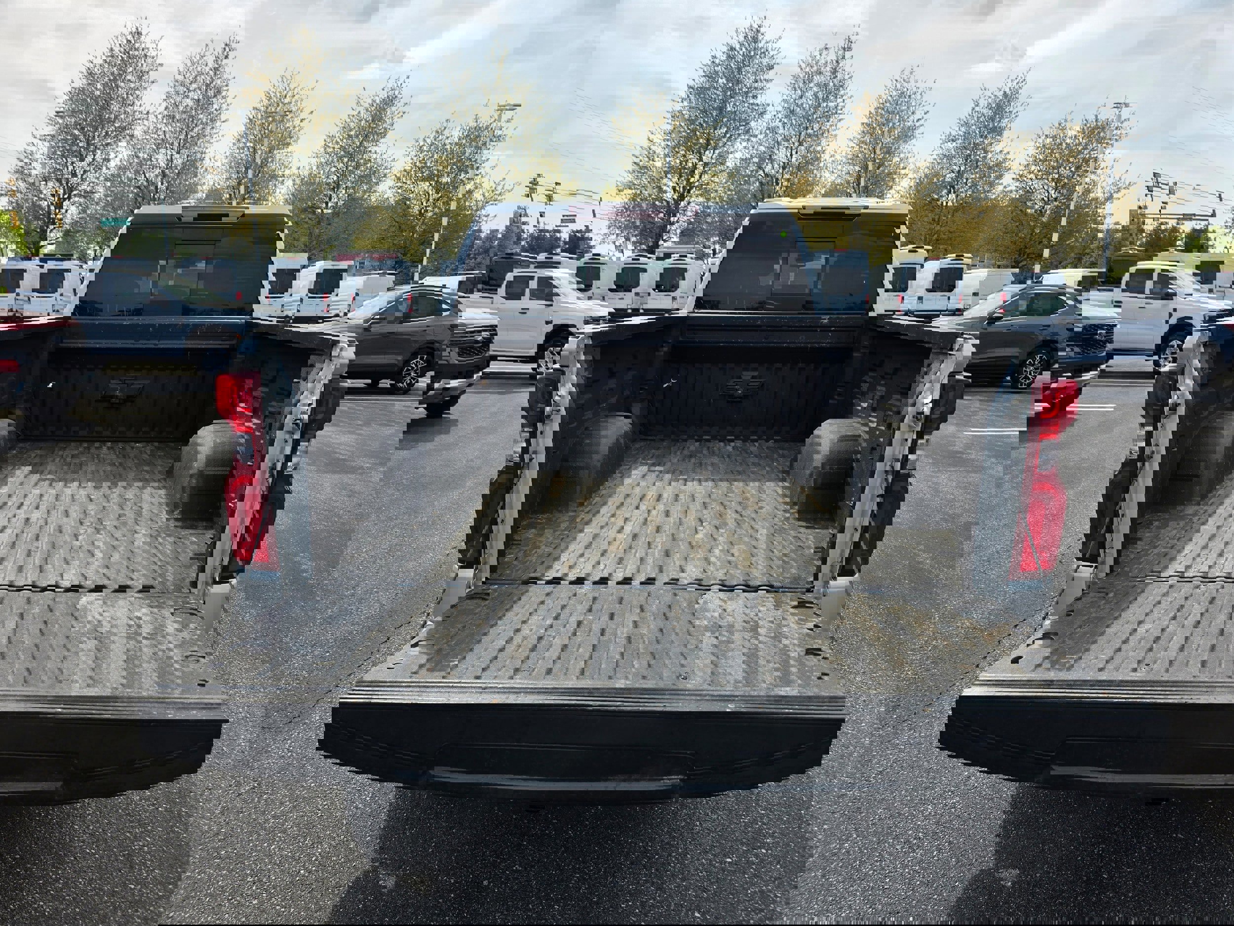 Used 2019 Chevrolet Silverado 1500 RST image 9