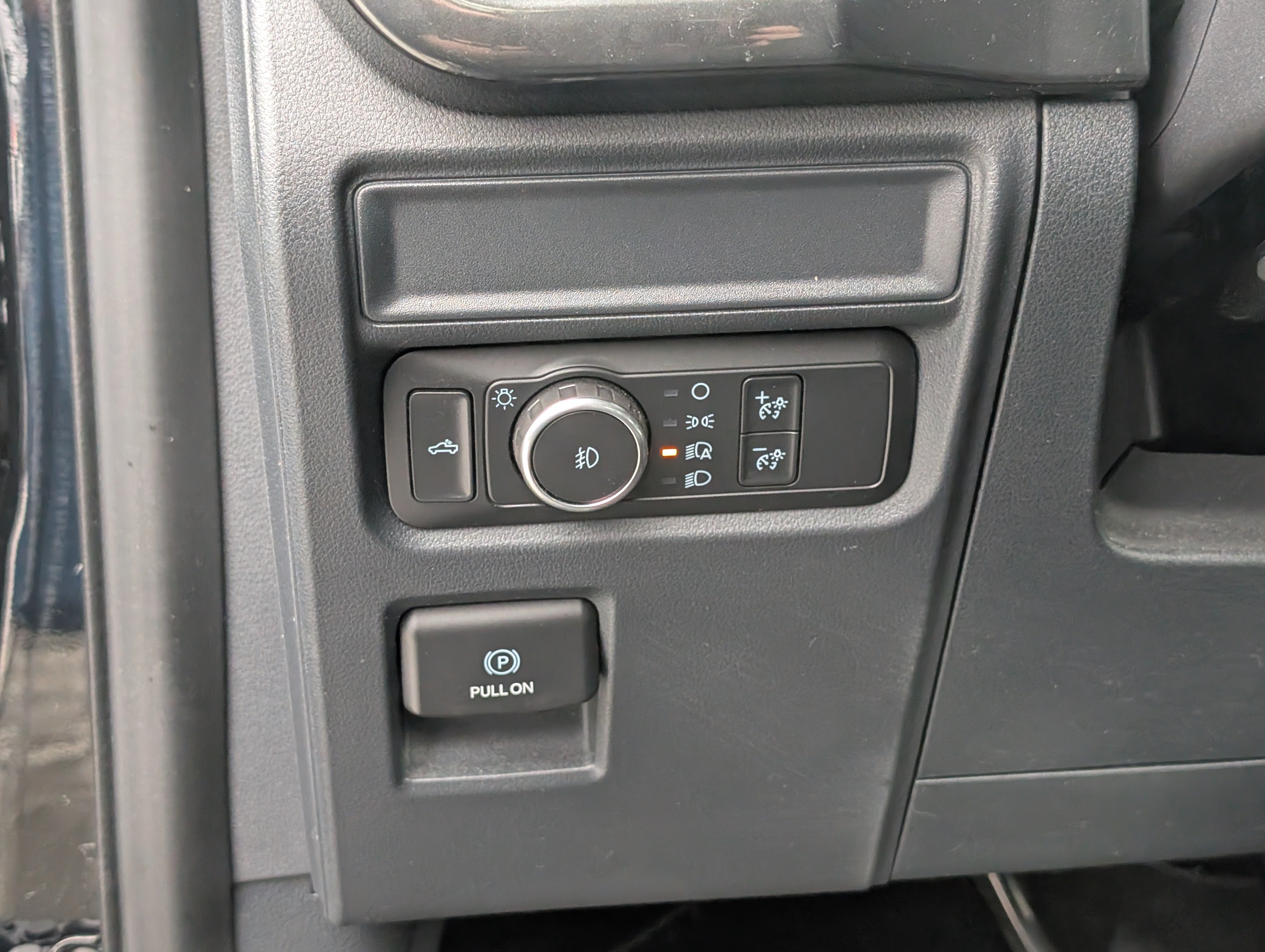Certified 2021 Ford F150 XL w/ STX Appearance Package AWD/4WD image 20