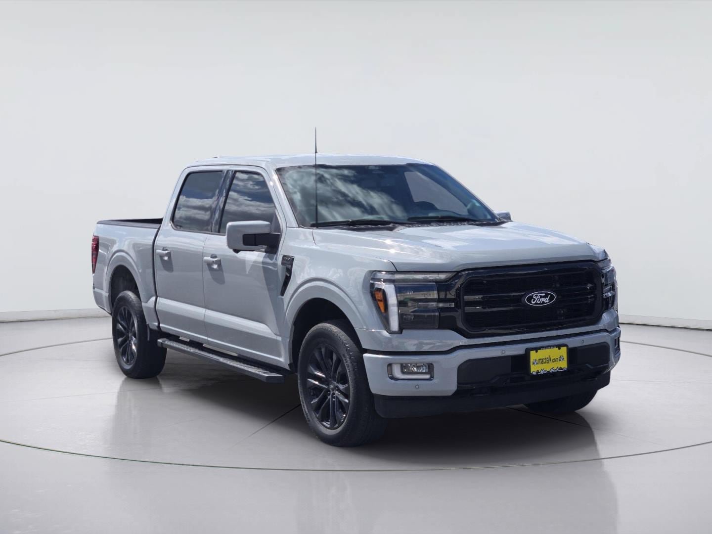 Certified 2024 Ford F150 Lariat w/ FX4 Off-Road Package AWD/4WD image 3