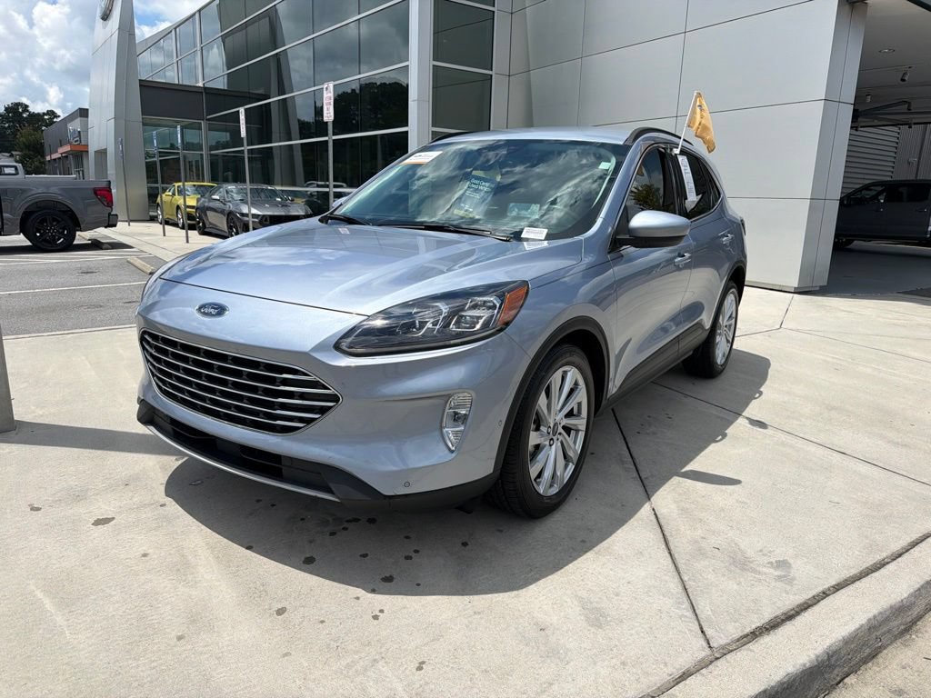 Certified 2022 Ford Escape Titanium w/ Titanium Elite Package FWD image 5