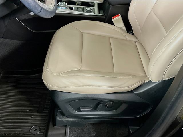 Certified 2023 Ford Explorer XLT w/ Equipment Group 202A image 26