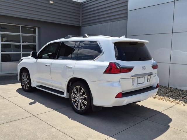 Used 2017 Lexus LX 570 4WD w/ Luxury Package image 6