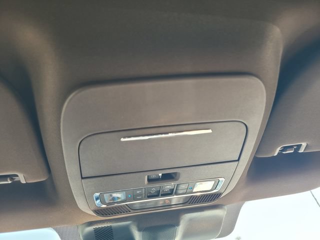 Certified 2025 Ford F150 King Ranch w/ FX4 Off-Road Package AWD/4WD image 22