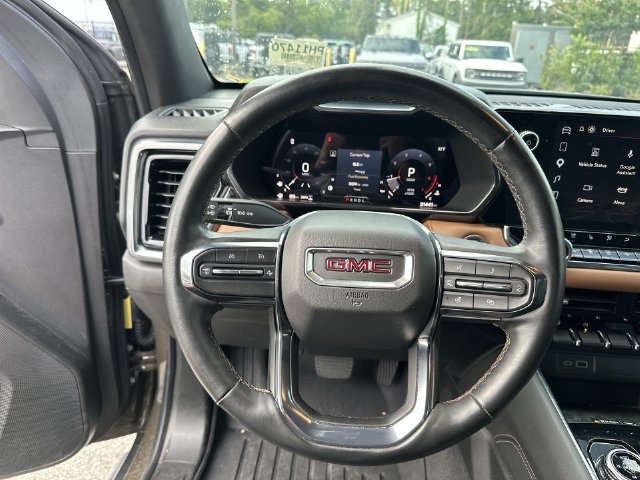 Used 2024 GMC Canyon AT4 w/ AT4 Premium Package AWD/4WD image 15