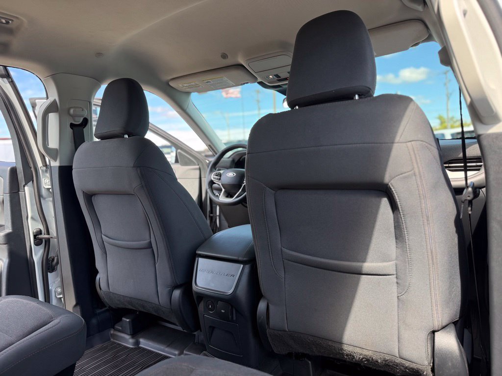 Certified 2026 Ford Explorer Active AWD/4WD image 17