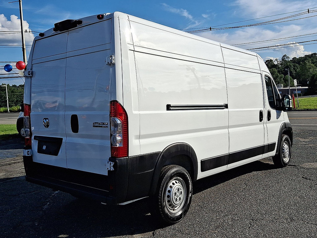 Used 2026 RAM ProMaster 2500 w/ Convenience Group FWD image 31